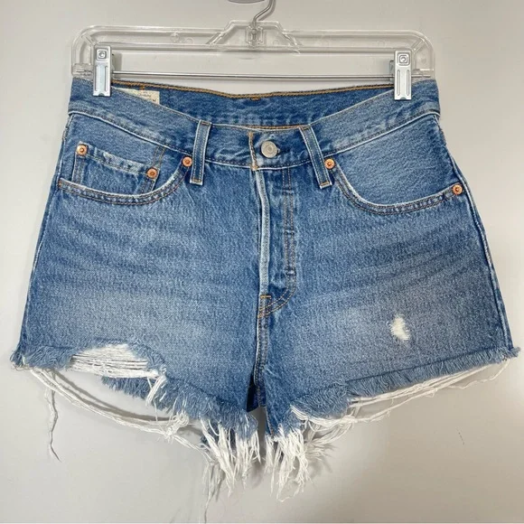 LEVI'S Premium 501 Denim Jean Short in Back To Your Heart 26 Medium Wash Boho - Picture 4 of 14